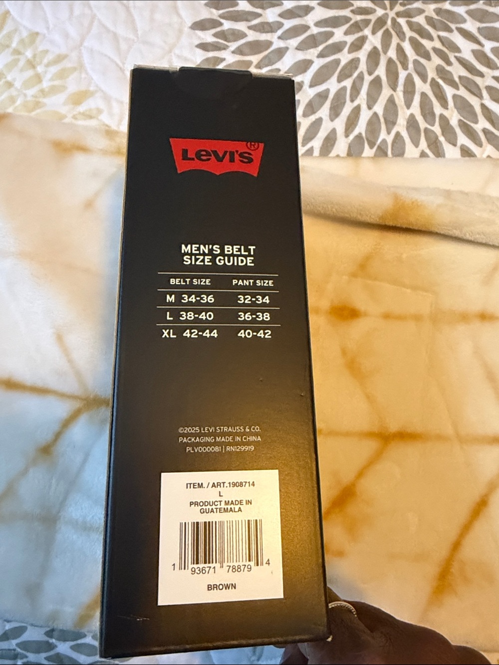 Levi's Brown Leather Belt with Matte Black Buckle - Picture 3 of 3
